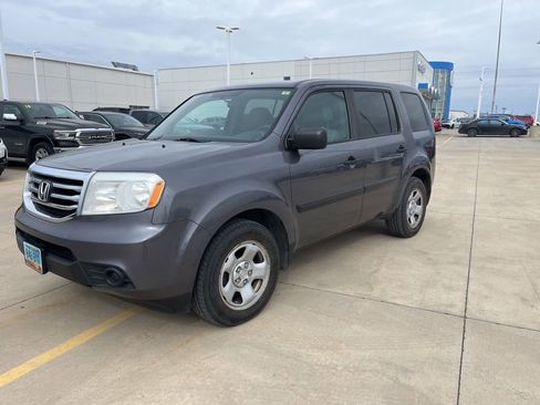 Used 2015 Honda Pilot LX image 8
