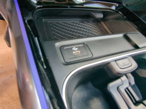 Certified 2025 Mercedes-Benz GLA 35 AMG 4MATIC image 9