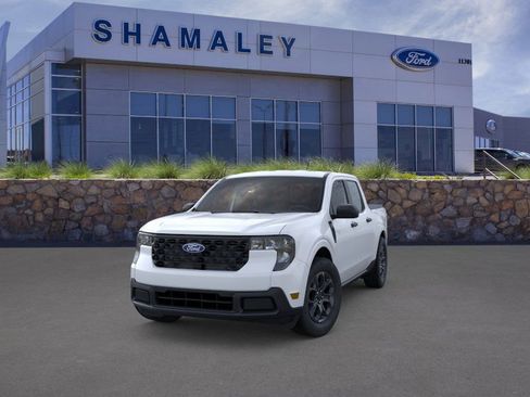 New 2025 Ford Maverick XLT image 2