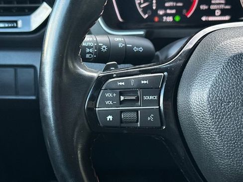 Certified 2023 Honda Pilot Sport image 30