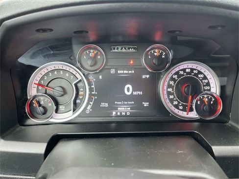 Used 2022 RAM 1500 Classic Warlock image 32