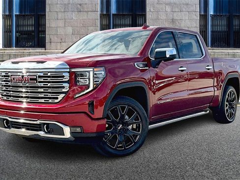 Used 2022 GMC Sierra 1500 Denali w/ Technology Package image 2