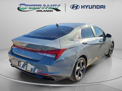 Certified 2022 Hyundai Elantra SEL w/ Convenience + Premium Package