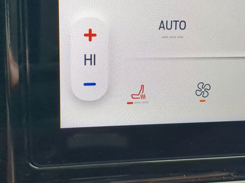 Used 2024 Ford Ranger XLT w/ Technology Package image 21