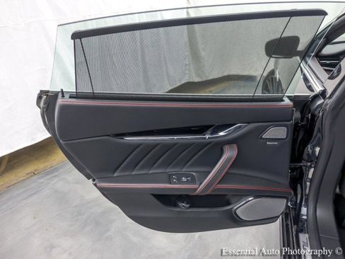 Used 2019 Maserati Quattroporte S GranSport Q4 image 28