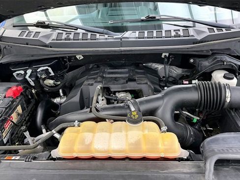 Used 2018 Ford F150 Lariat w/ Equipment Group 502A Luxury image 29