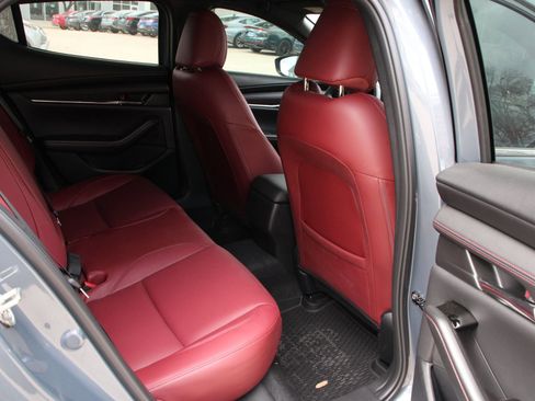 Used 2025 MAZDA MAZDA3 Carbon image 33