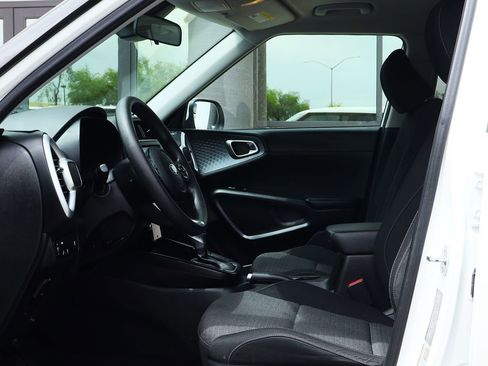 Used 2021 Kia Soul S image 37