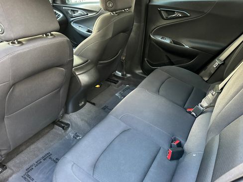 Certified 2024 Chevrolet Malibu LS image 14
