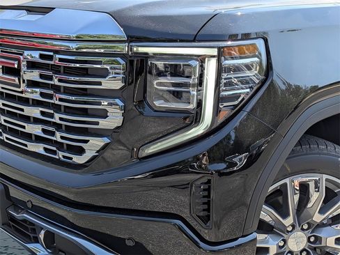 New 2026 GMC Sierra 1500 Denali image 2
