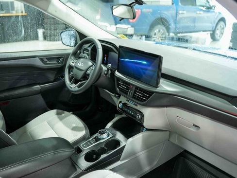 Used 2023 Ford Escape Active w/ Tech Pack #1 image 17