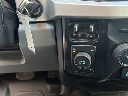 Used 2025 Ford F350 XLT image 49