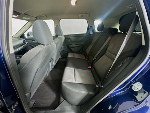 Used 2024 Nissan Rogue SV image 26