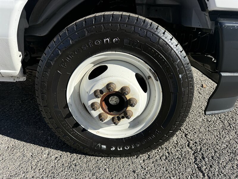 Used 2023 Ford E-350 and Econoline 350 Super Duty w/ Power Windows & Locks Group RWD image 9