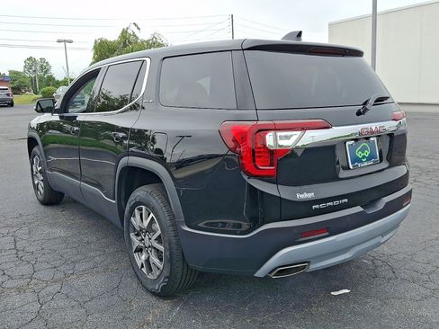 Certified 2023 GMC Acadia SLE FWD image 4