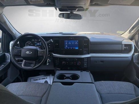 Certified 2025 Ford F250 XLT AWD/4WD image 3