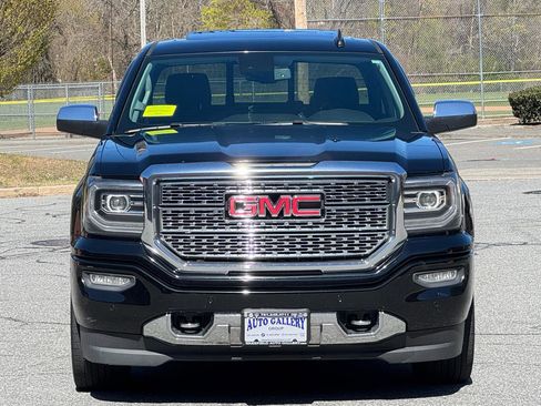 Used 2018 GMC Sierra 1500 Denali w/ Denali Ultimate Package AWD/4WD image 2