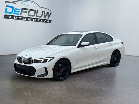 Certified 2023 BMW 330i Sedan w/ M Sport Package image 7