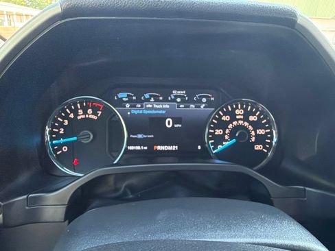 Used 2017 Ford F150 Lariat AWD/4WD image 32