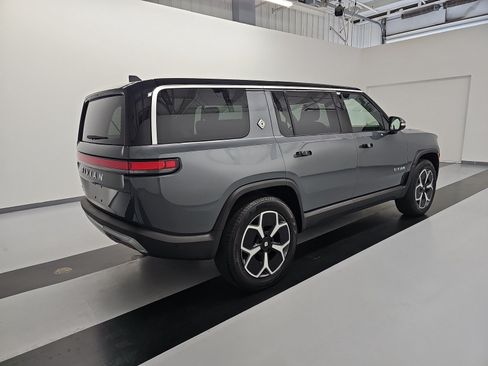 Used 2024 Rivian R1S Adventure AWD/4WD image 5