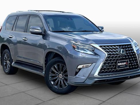 Used 2022 Lexus GX 460 Luxury w/ Sport Design Package AWD/4WD image 3