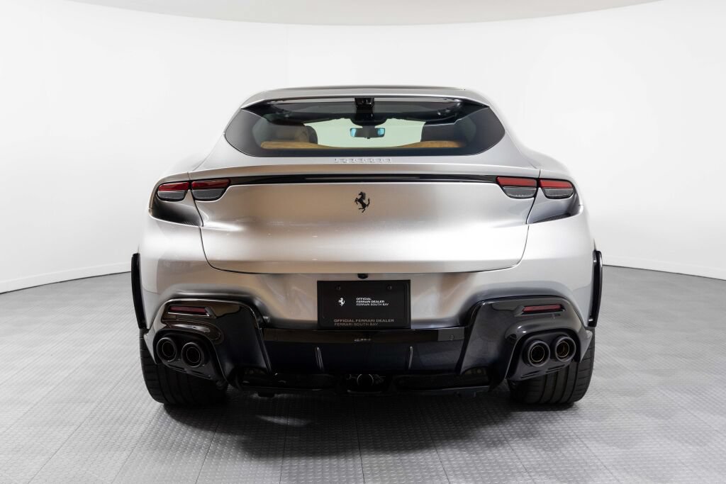 Used 2025 Ferrari Purosangue AWD/4WD image 2