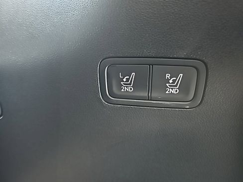 Certified 2025 Hyundai Santa Fe SEL image 42