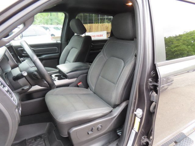 Used 2019 RAM 1500 Big Horn AWD/4WD image 19