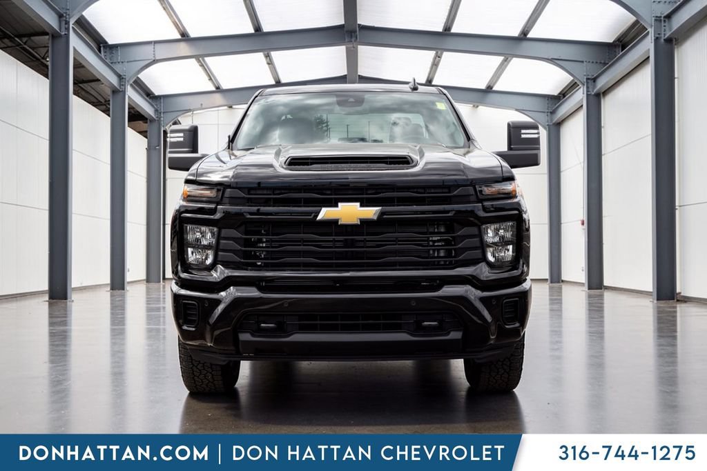 New 2026 Chevrolet Silverado 2500 Custom w/ Custom Value Package AWD/4WD image 21