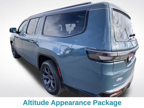 New 2026 Jeep Grand Wagoneer L Limited w/ Premium Group II AWD/4WD image 4