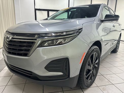 Certified 2024 Chevrolet Equinox LS w/ LS Convenience Package image 11