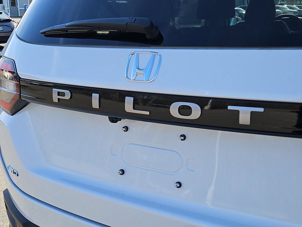 New 2026 Honda Pilot EX-L image 5
