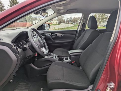 Used 2021 Nissan Rogue Sport S image 20