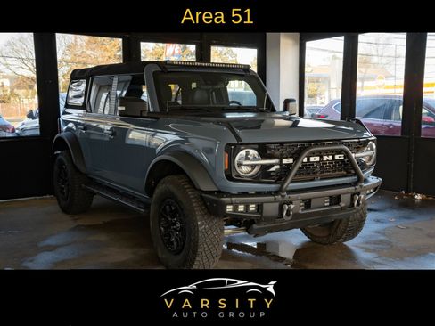 Used 2022 Ford Bronco Wildtrak image 3