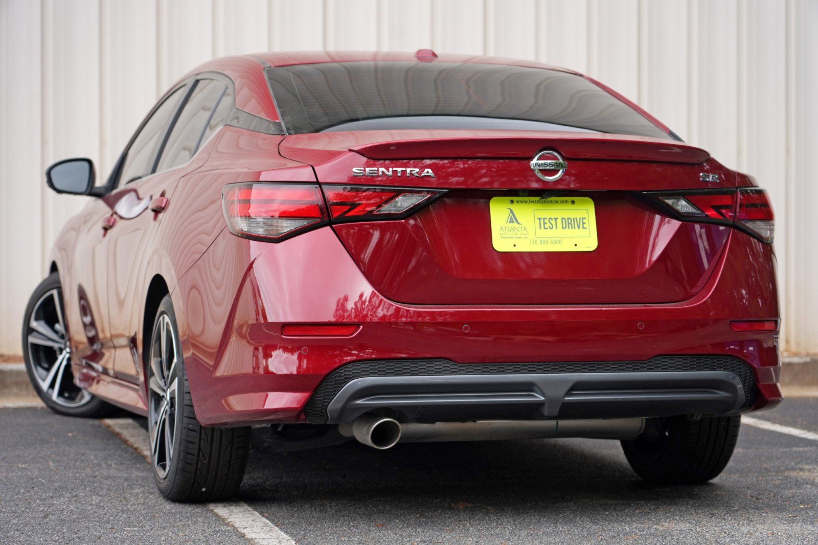 Used 2020 Nissan Sentra SR w/ Premium Package FWD image 5