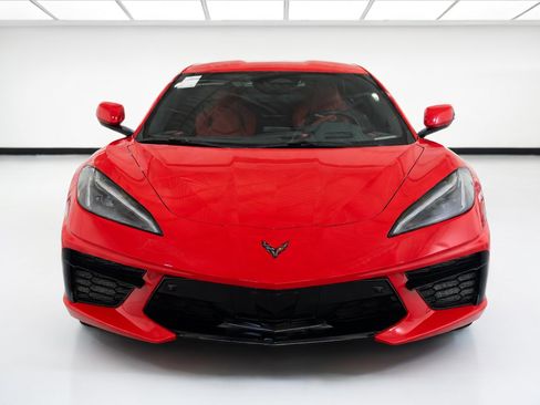 Used 2024 Chevrolet Corvette Stingray Preferred Cpe w/ 2LT RWD image 2