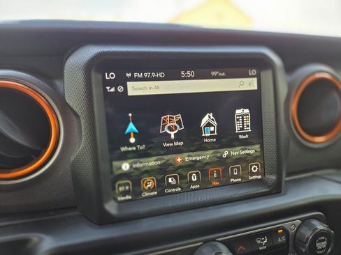 Used 2021 Jeep Gladiator Mojave AWD/4WD image 21