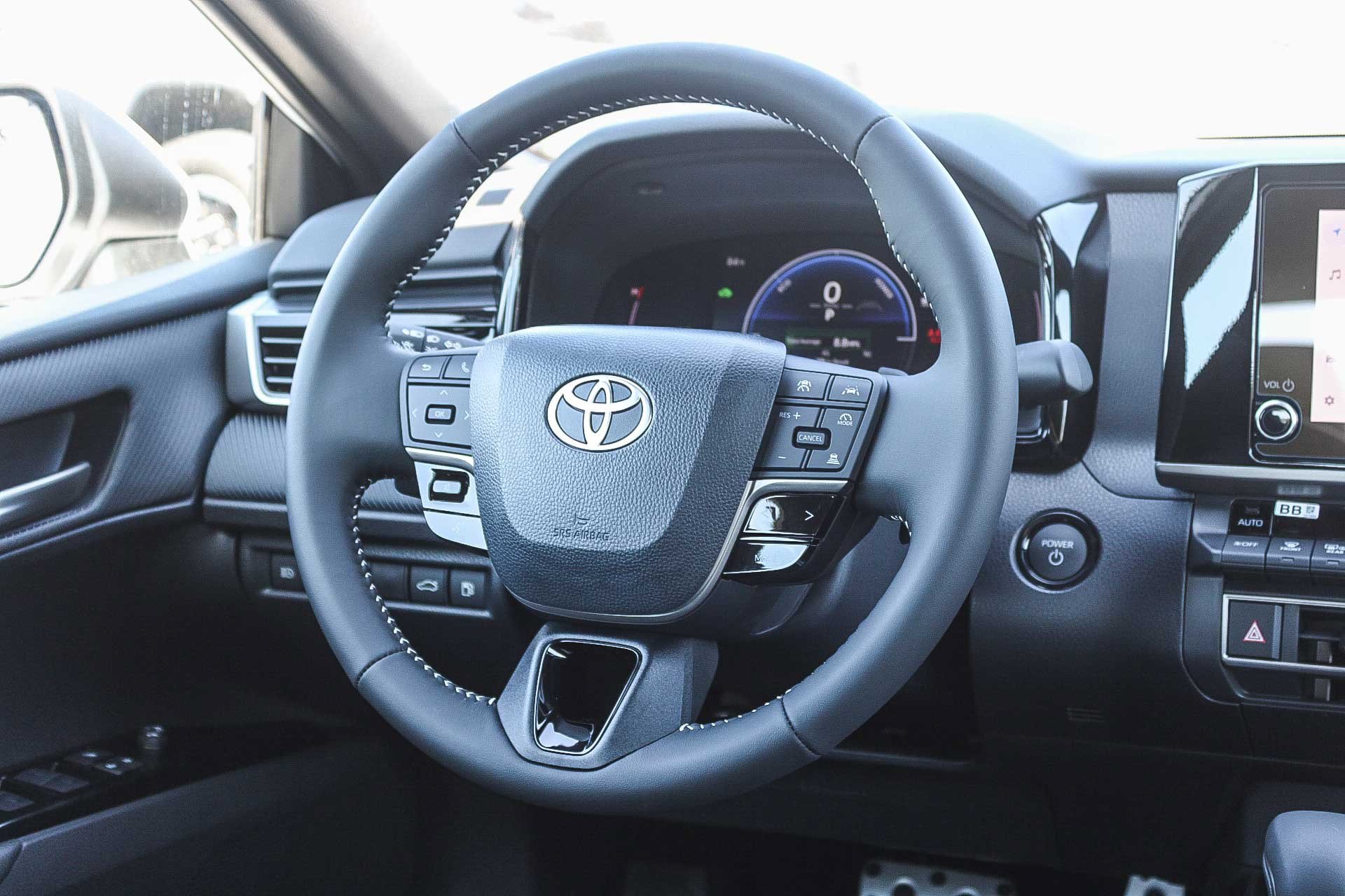 New 2026 Toyota Camry SE FWD image 18
