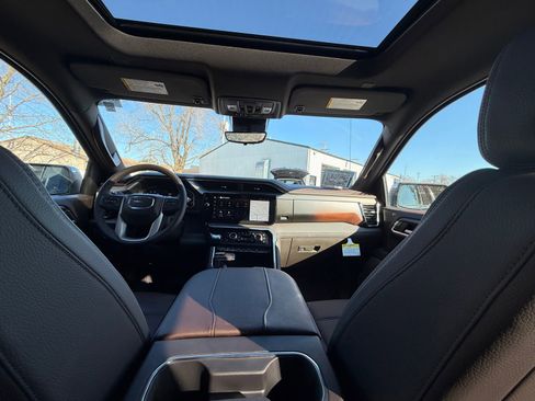 New 2026 GMC Sierra 1500 Denali w/ Denali Reserve Package AWD/4WD image 80