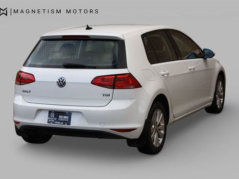 Used 2015 Volkswagen Golf TDI S image 9