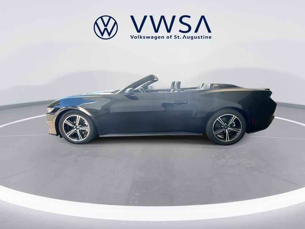 Used 2024 Ford Mustang Premium RWD image 4