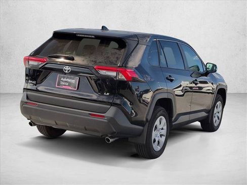 Certified 2025 Toyota RAV4 LE FWD image 5