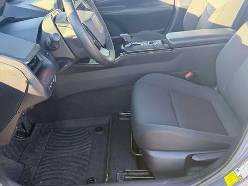 Certified 2023 Toyota Prius Prime FWD image 26