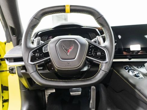 Used 2023 Chevrolet Corvette Stingray Premium Conv w/ 3LT image 10