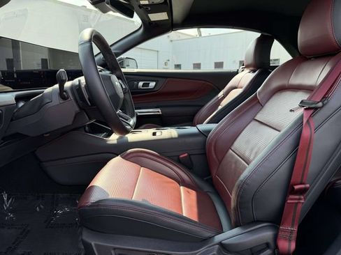 Used 2024 Ford Mustang GT Premium RWD image 8