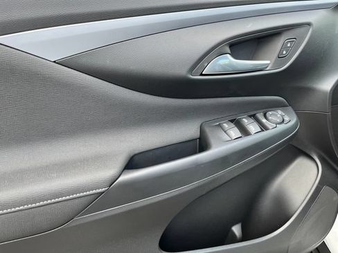 New 2026 Buick Envista Preferred FWD image 10