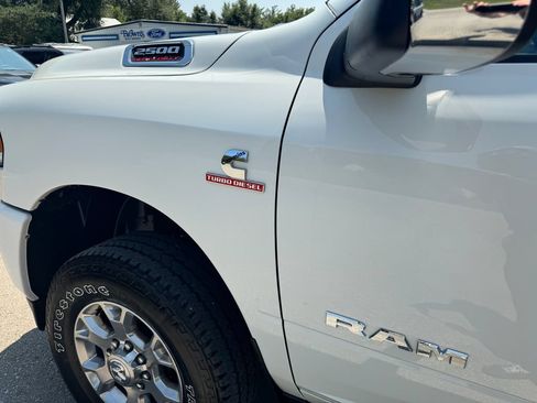 Used 2024 RAM 2500 Laramie AWD/4WD image 16