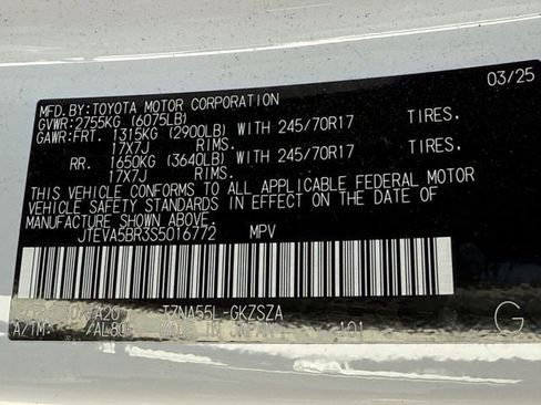 Used 2025 Toyota 4Runner SR5 image 26