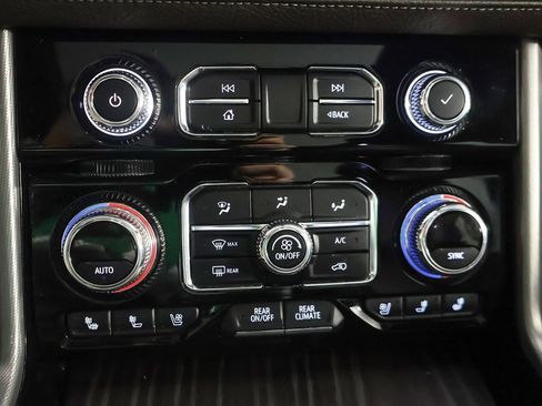 Used 2021 GMC Yukon Denali w/ Denali Premium Package image 63