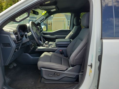 Used 2023 Ford F150 XLT w/ Equipment Group 302A High RWD image 17